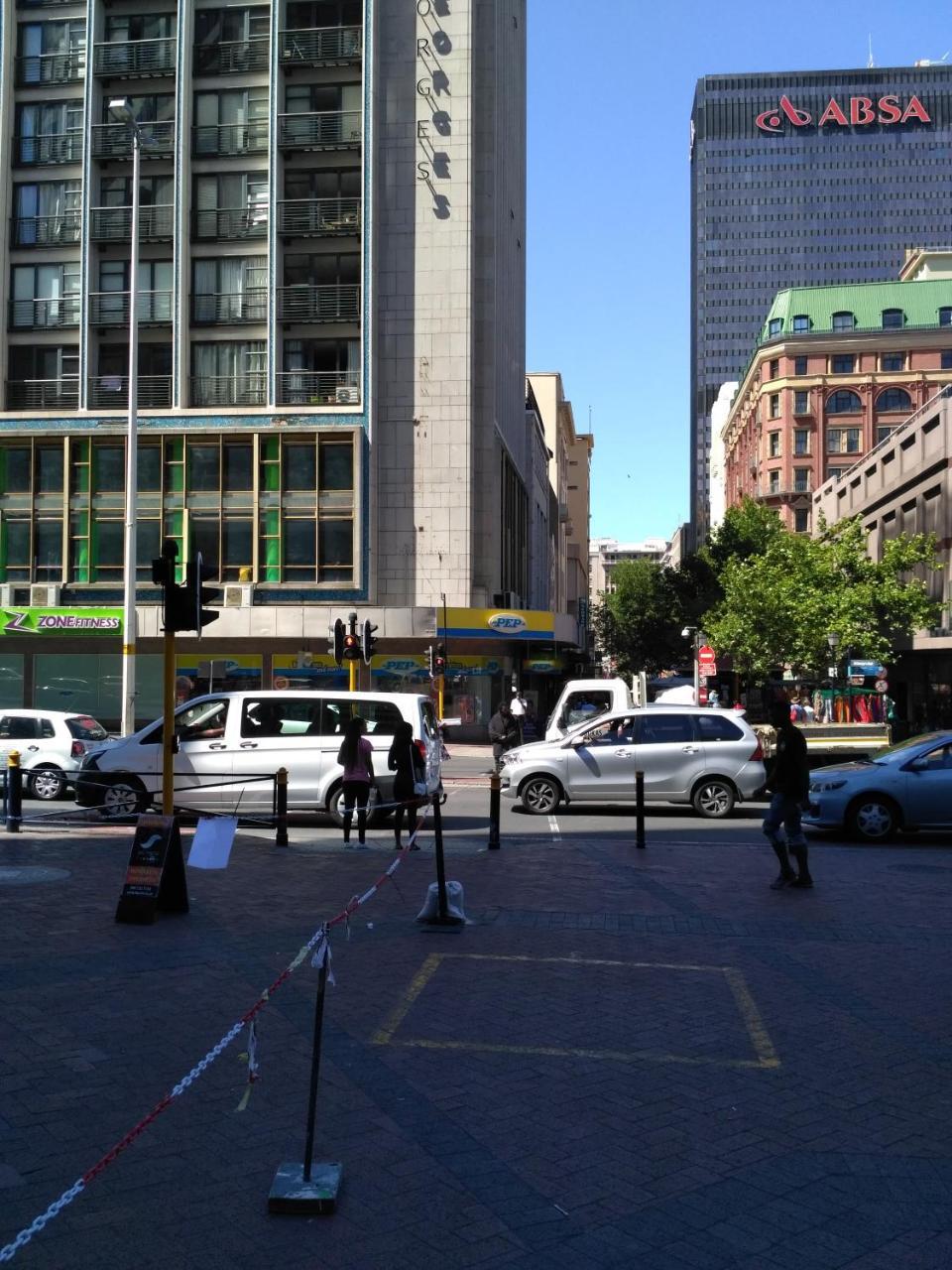 At St. George'S Mall Cape Town Exterior photo