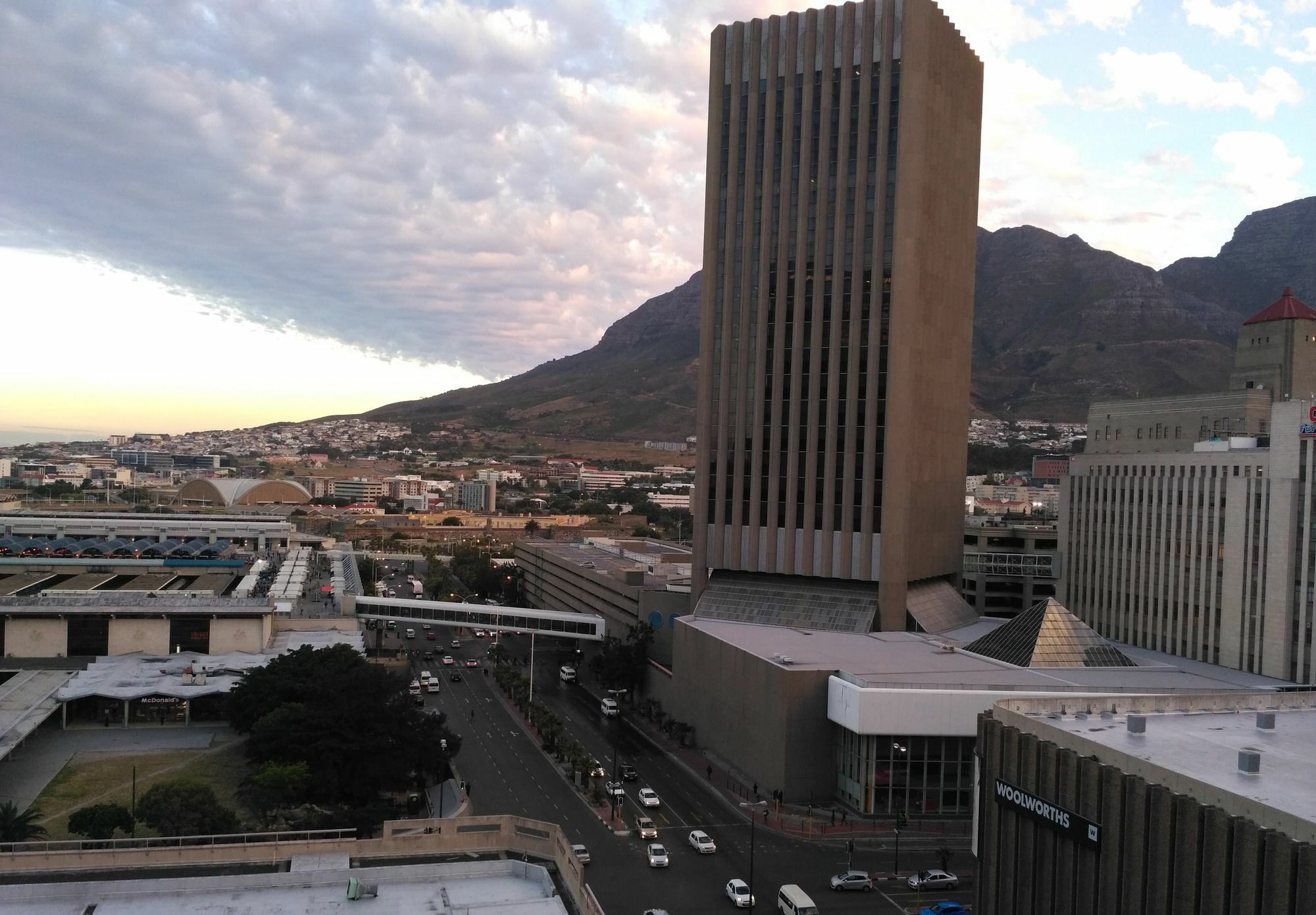 At St. George'S Mall Cape Town Exterior photo